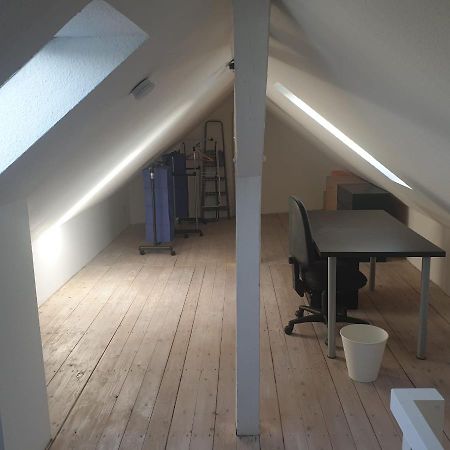 45 M² Maisonette-Wohnung In Uni-/Hauptbahnhofnaehe Duisbourg Extérieur photo