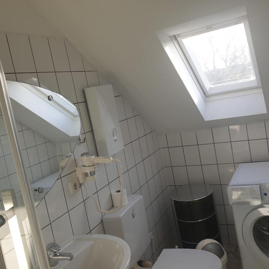 45 M² Maisonette-Wohnung In Uni-/Hauptbahnhofnaehe Duisbourg Extérieur photo
