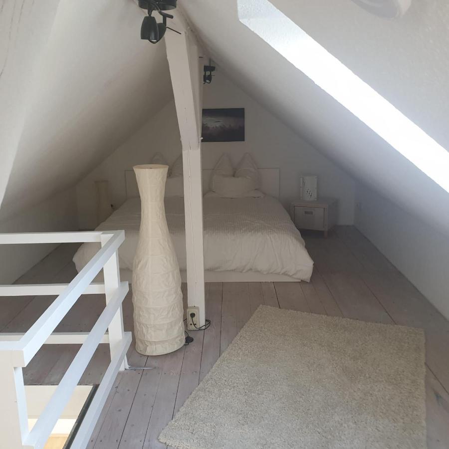 45 M² Maisonette-Wohnung In Uni-/Hauptbahnhofnaehe Duisbourg Extérieur photo